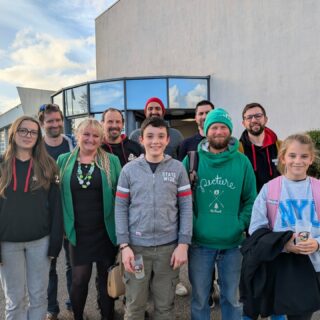 🚒 Formation PSC1 pour les Béliers et @leskorrigans22 !

Une super journée au CIS d’Hennebont 💪

Merci aux pompiers d’Hennebont et à Kieran, notre super formateur, pour sa disponibilité et sa pédagogie 👨‍🚒👏

#LesBéliersDeLanester #KorrigansStBrieuc #PSC1 #Secourisme #Pompiers #HockeySurGlace